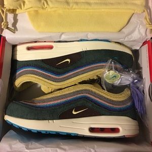 witherspoon shoes nike